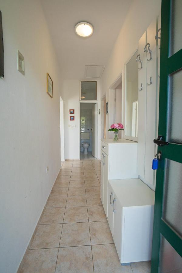 Apartmán Kuca Za Odmor Denona Borovići Exteriér fotografie